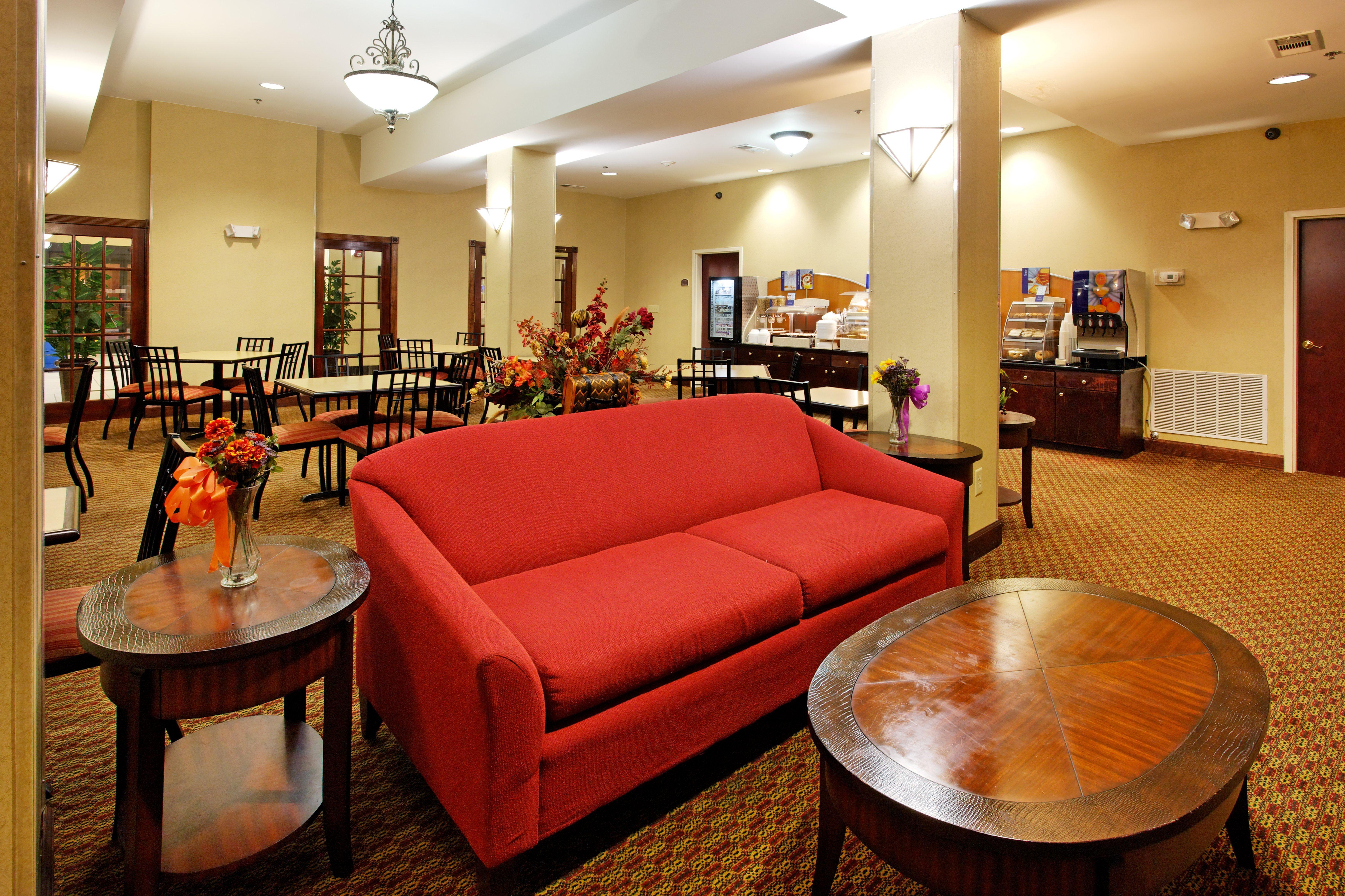 Holiday Inn Express & Suites Sylacauga Extérieur photo