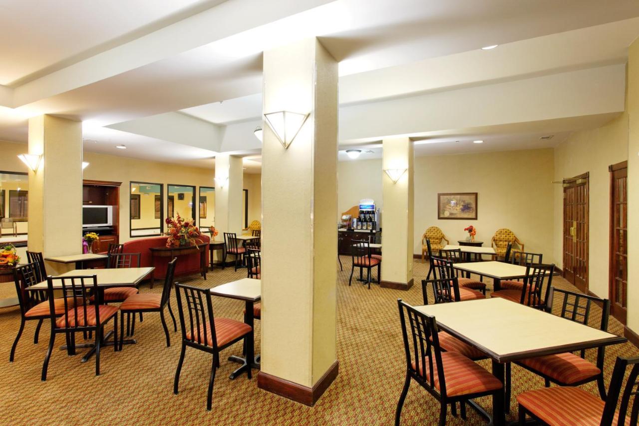 Holiday Inn Express & Suites Sylacauga Extérieur photo